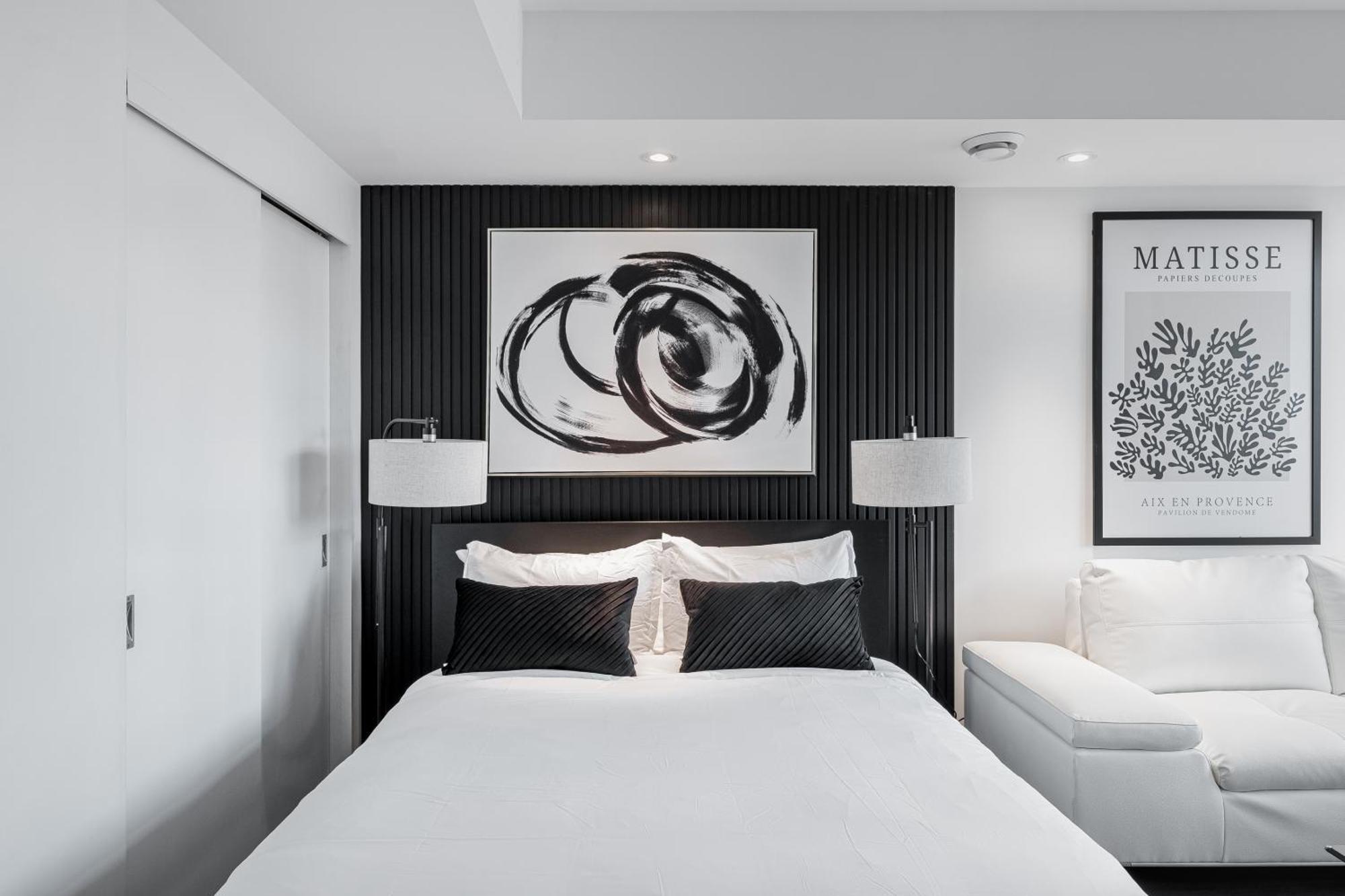Westview Luxury * Ottawa